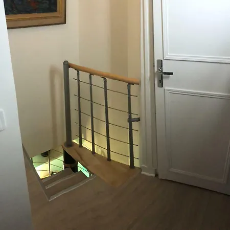 Apartment Duplex *